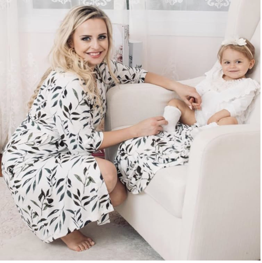 Complete Robe and Swaddle Set 5-Piece (Boho Leaves)
